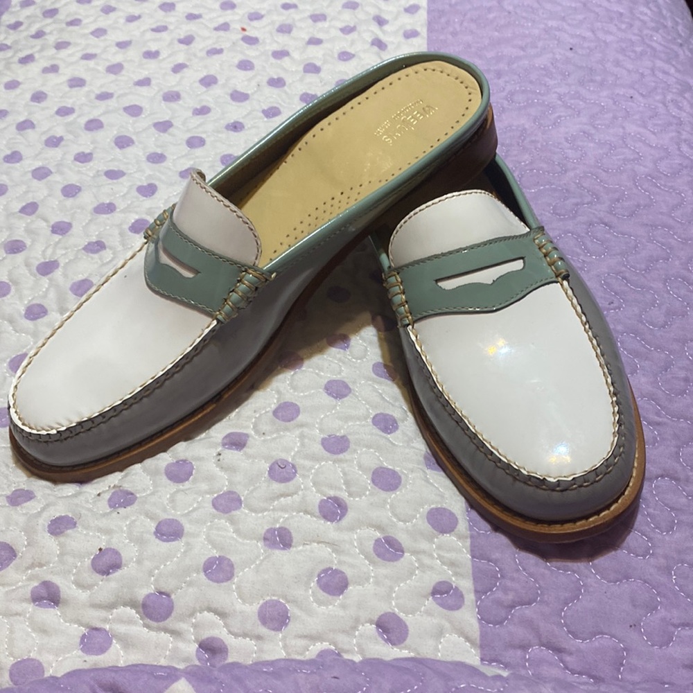 Great shoes by Weejuns